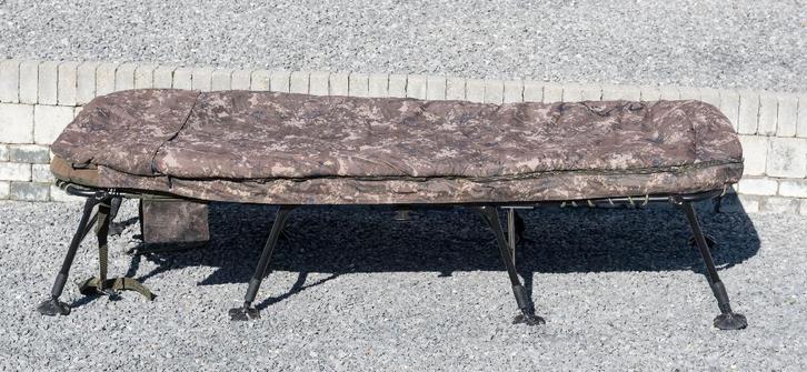 Nash Indulgence MF60 5 Season SS4 MkII + Nash Bedchairbag, Watersport en Boten, Hengelsport | Karpervissen, Zo goed als nieuw