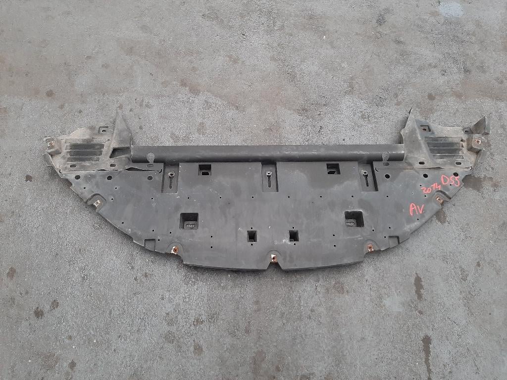 Deflecteur cache sous pare choc CITROEN DS5 AVANT, Autos : Pièces & Accessoires, Enlèvement, Avant, Citroën, Pare-chocs