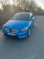 Dommages causés à la Mercedes B180 CDI, Autos, Mercedes-Benz, Cuir, Achat, Boîte manuelle, Diesel