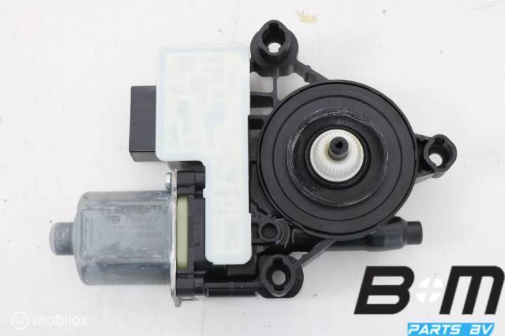 Raammotor linksachter VW Touran 5T 5Q0959811A, Gebruikt