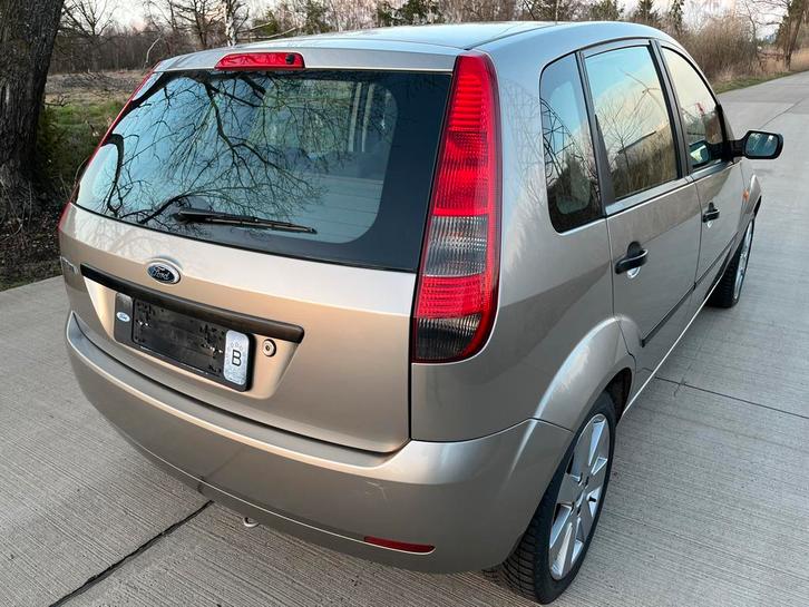 Ford Fiesta 1.3 Benzine 97.000km Blanco Gekeurd vvk, Auto's, Ford, Particulier, Fiësta, ABS, Airbags, Alarm, Boordcomputer, Centrale vergrendeling