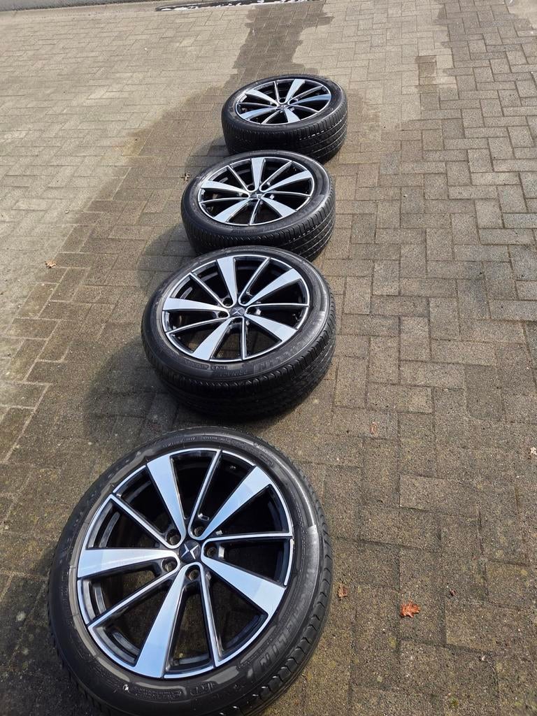 Originele velgen met banden Polestar 2, Ophalen, Gebruikt, Band(en)