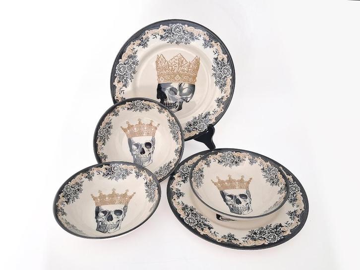 servies Skull collectie, Huis en Inrichting, Keuken | Servies, Zo goed als nieuw, Overige typen, Overige stijlen, Porselein, Ophalen of Verzenden