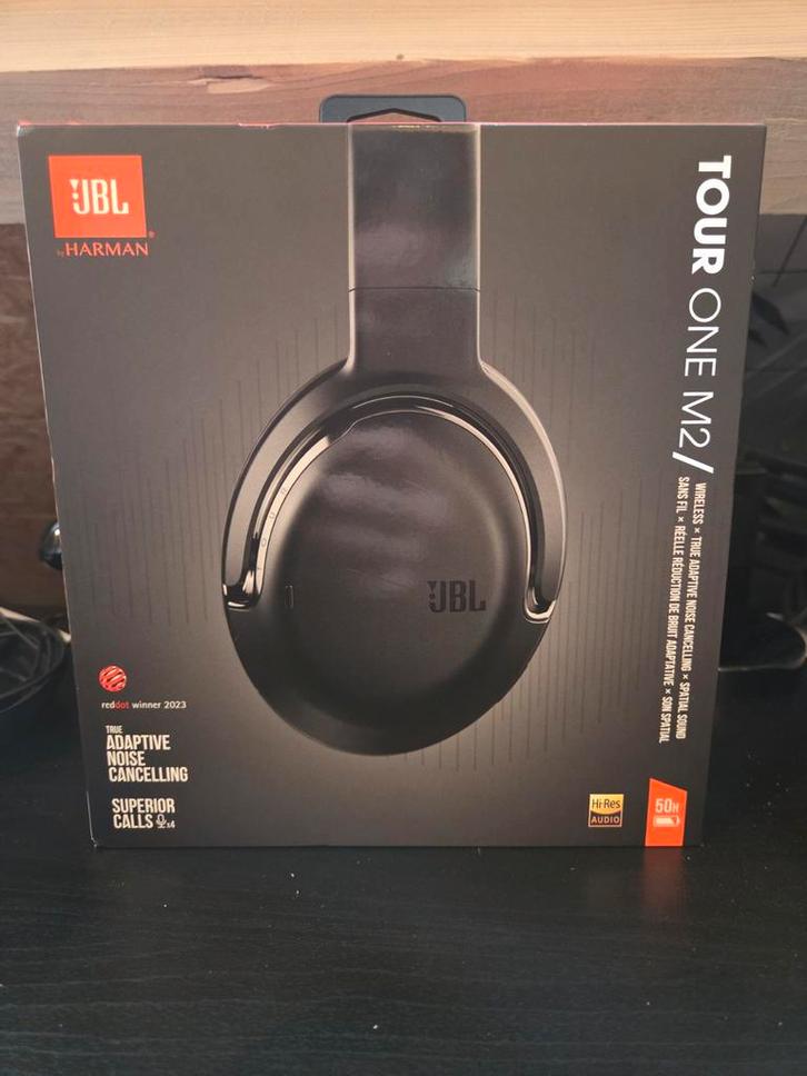 JBL TOUR ONE M2, Audio, Tv en Foto, Hoofdtelefoons, Op oor (supra aural), Overige merken, Draadloos, Bluetooth, Ophalen