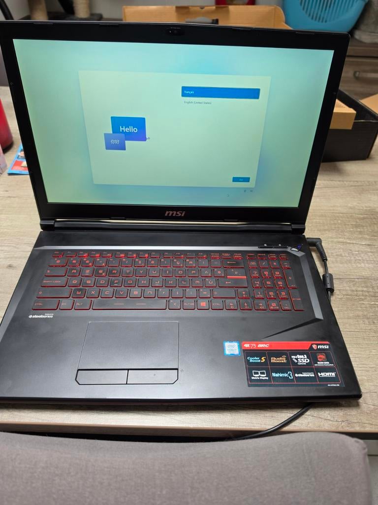 Ordinateur portable msi, Enlèvement