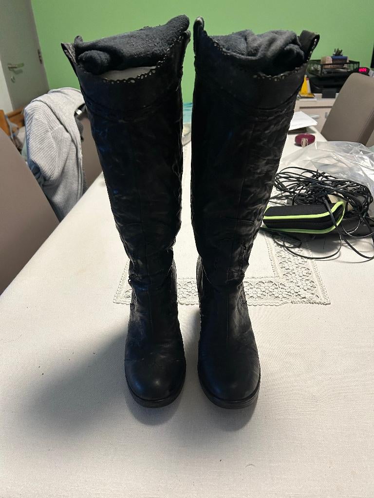 Prachtige dames hoge laarzen M 40, Kleding | Dames, Ophalen, Hoge laarzen, Zwart, Zo goed als nieuw