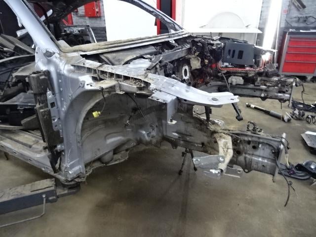 BINNENSPATSCHERM RECHTS VOOR Audi TT (FV3 / FVP), Auto-onderdelen, Carrosserie, Spatbord, Audi, Voor, Rechts, Gebruikt