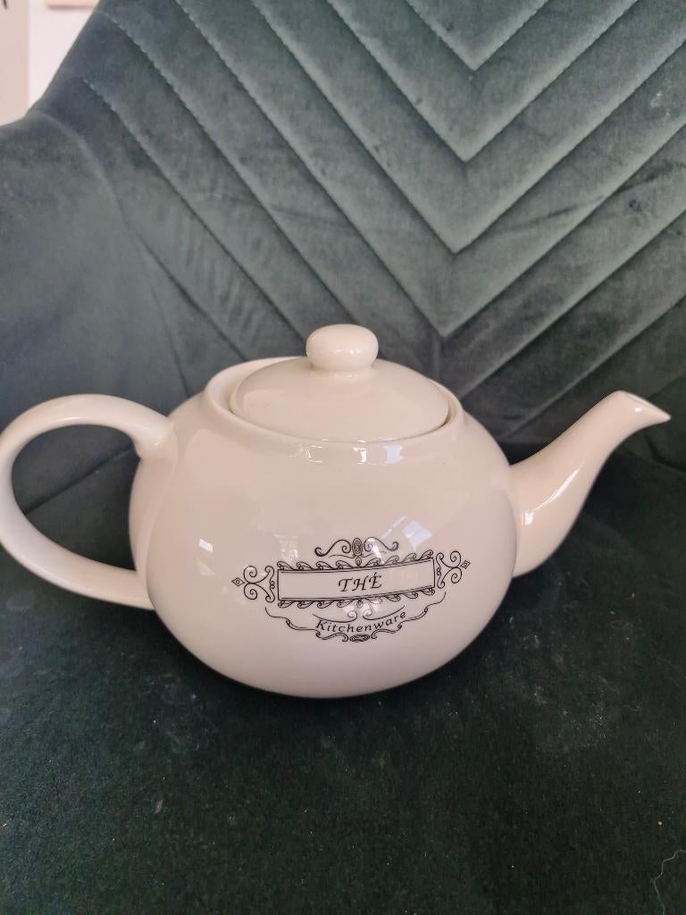 Landelijke theepot, ajuinpot en badkamer letters, Antiquités & Art, Antiquités | Porcelaine, Enlèvement