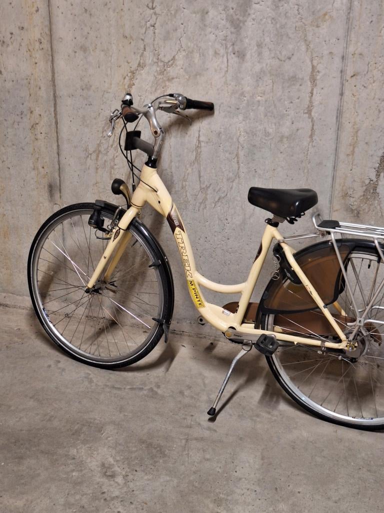 TREK damesfiets, Fietsen en Brommers, Ophalen, Versnellingen