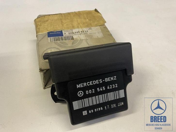 NOS gloeitijdrelais voor Mercedes-Benz W201 190D W631 MB100, Autos : Pièces & Accessoires, Électronique & Câbles, Mercedes-Benz