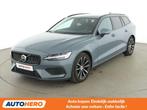 Volvo V60 2.0 T6 Recharge Plug-in Hybrid Essential AWD, Auto's, Automaat, Stof, Gebruikt, 1969 cc