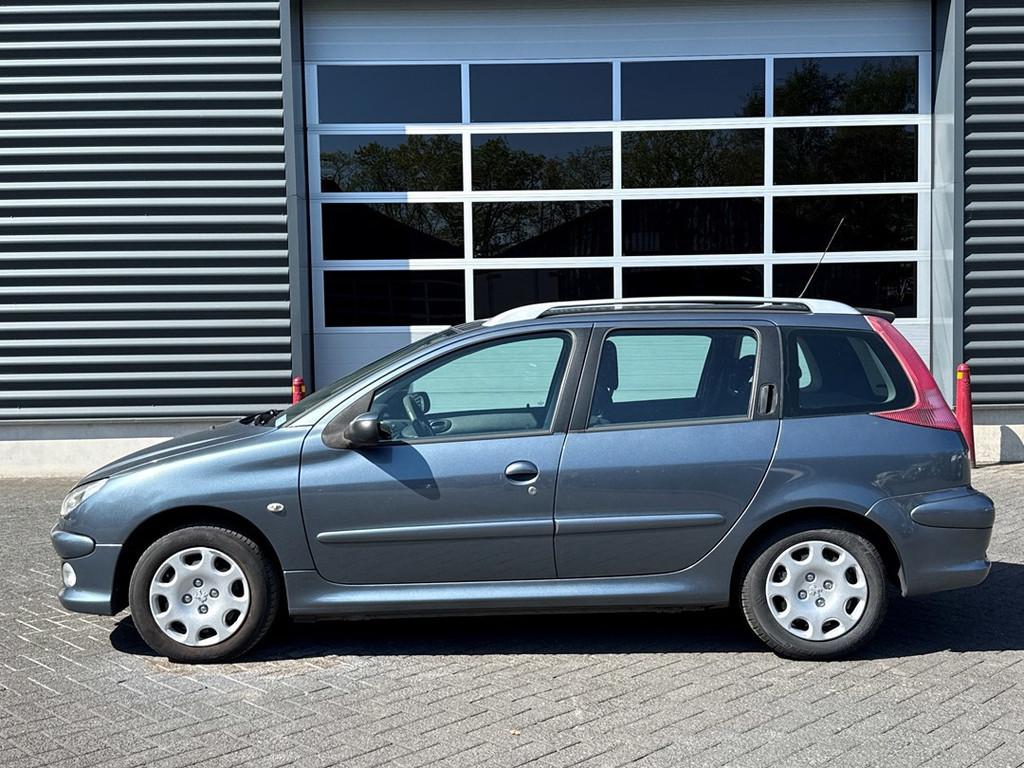 Peugeot 206 SW 1.4 Air-line 3, airco, trekhaak, Argent ou Gris, Achat, Entreprise, 5 portes