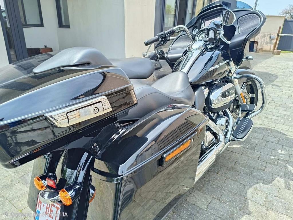 Harley davidson road glide, Motos, Particulier