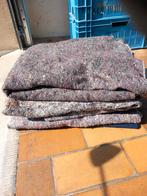 Couvertures de déménagement à donner