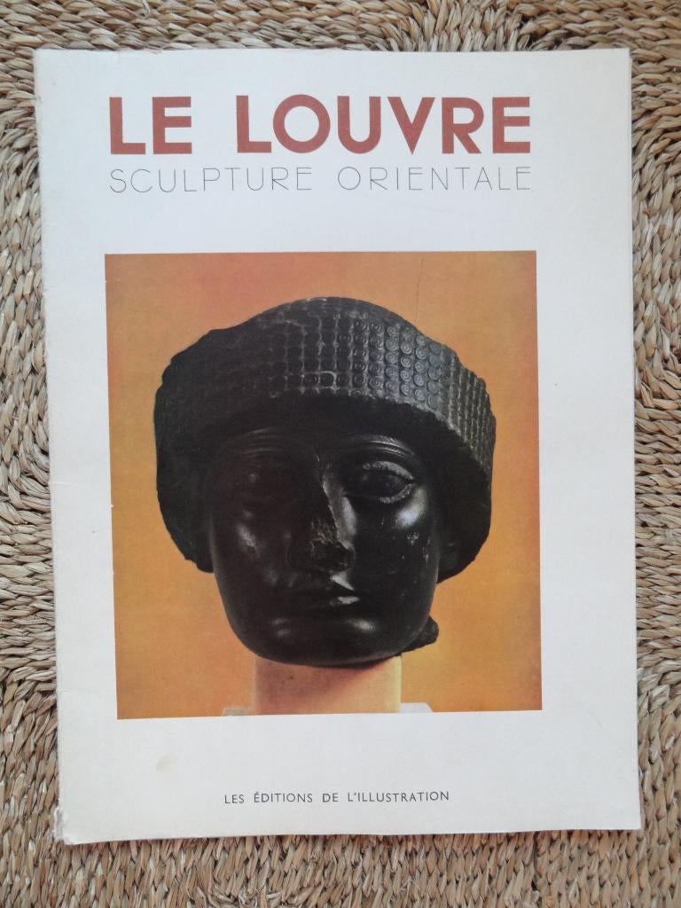 Le Louvre, sculpture orientale, texte André Parrot, Antiquités & Art, Art | Art non-occidental, Envoi