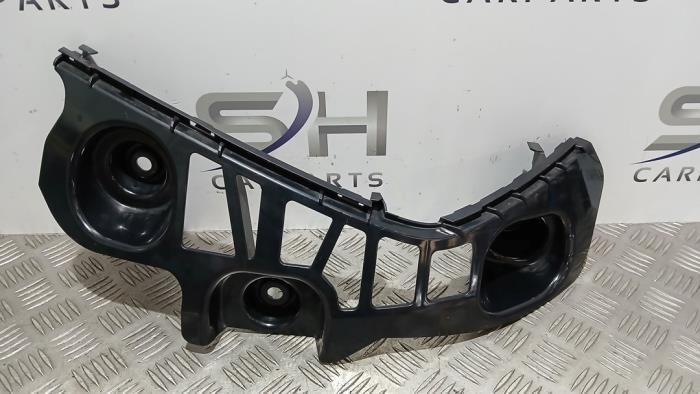 Support pare-chocs arrière gauche d'un Mercedes CLA, Autos : Pièces & Accessoires, Carrosserie & Tôlerie, Mercedes-Benz, Utilisé