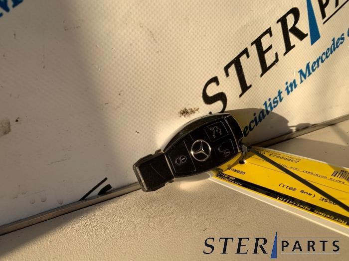 Sleutel van een Mercedes E-Klasse, Gebruikt, -, Ophalen of Verzenden, -