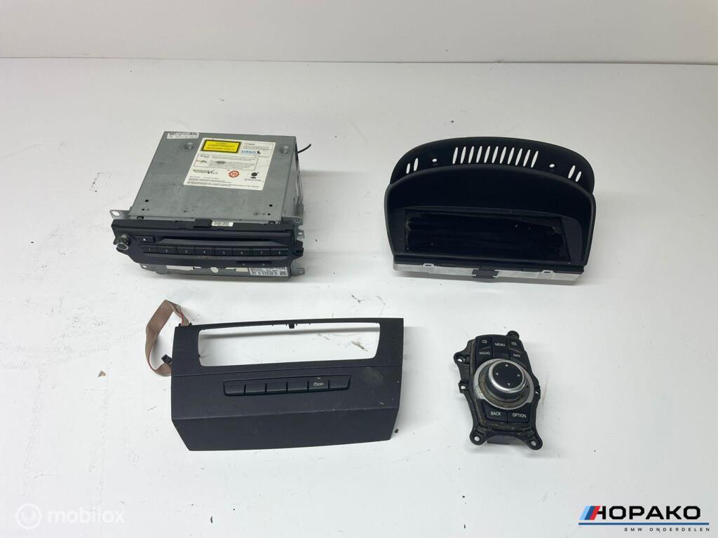 Navigatie set CIC BMW 3-serie E90 E91 E92 E93, Autos : Pièces & Accessoires, Électronique & Câbles, BMW, Utilisé, Enlèvement ou Envoi