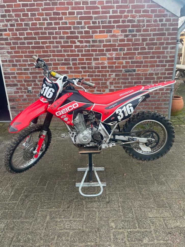 CRF 125, Fietsen en Brommers, Brommers | Crossbrommers, Gebruikt, Honda, Ophalen