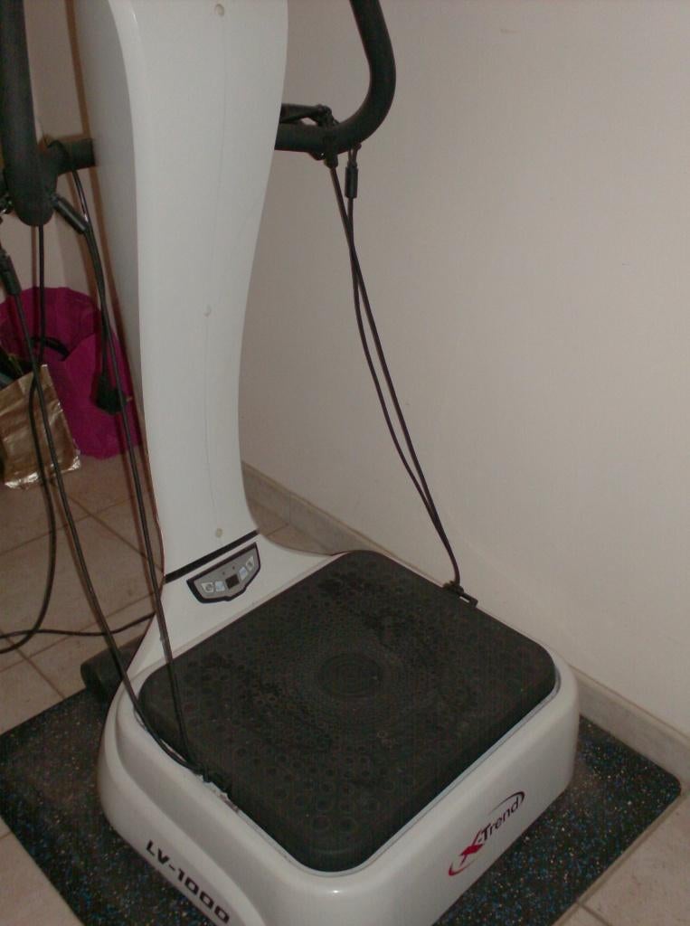 Trilplaat, Jambes, Comme neuf, Enlèvement, Plaque vibrante