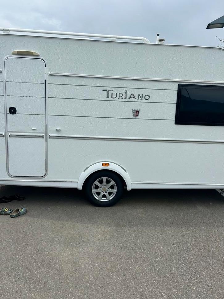 Caravane Tabert turiano, Caravanes & Camping, Caravanes, Particulier, jusqu'à 2, 1500 - 2000 kg, Siège standard, Grand lit, 4 à 5 mètres