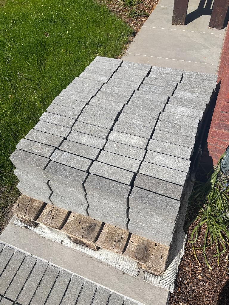 Waterdoorlaatbare klinkers hydro bick gray, Ophalen, Klinkers, Nieuw, Minder dan 5 m²