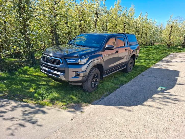Toyota HiLux 2.8 D-4D, Double cab, Invincible, 2022, Auto's, Toyota, Particulier, Hilux, 360° camera, Airbags, Automatische klimaatregeling
