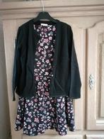 2 kleedjes + 1 vestje maat 140, Enlèvement ou Envoi, Comme neuf, Fille, Robe ou Jupe