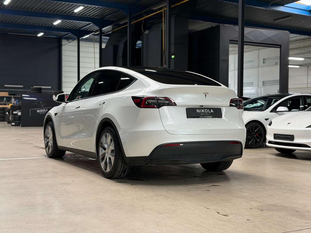 Tesla Model Y REAR WHEEL DRIVE - AUTOPILOT (automatique), Autos, Tesla, 299 ch, Achat, Entreprise, Noir