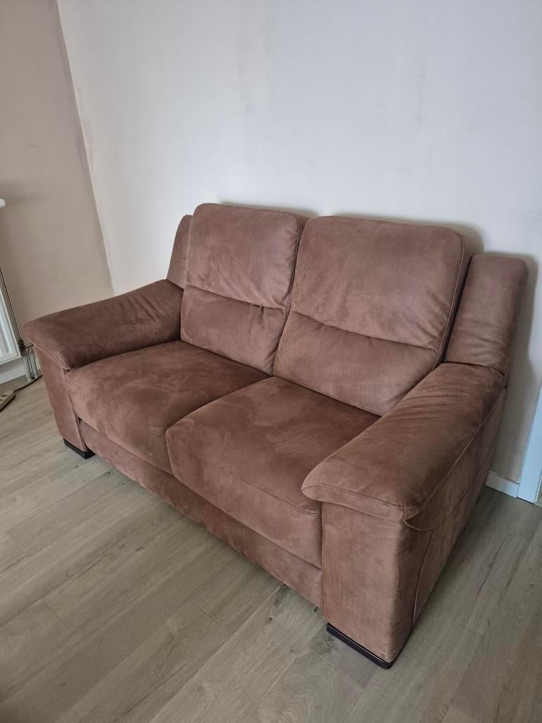 Zetel 2 zit nieuw, Ophalen