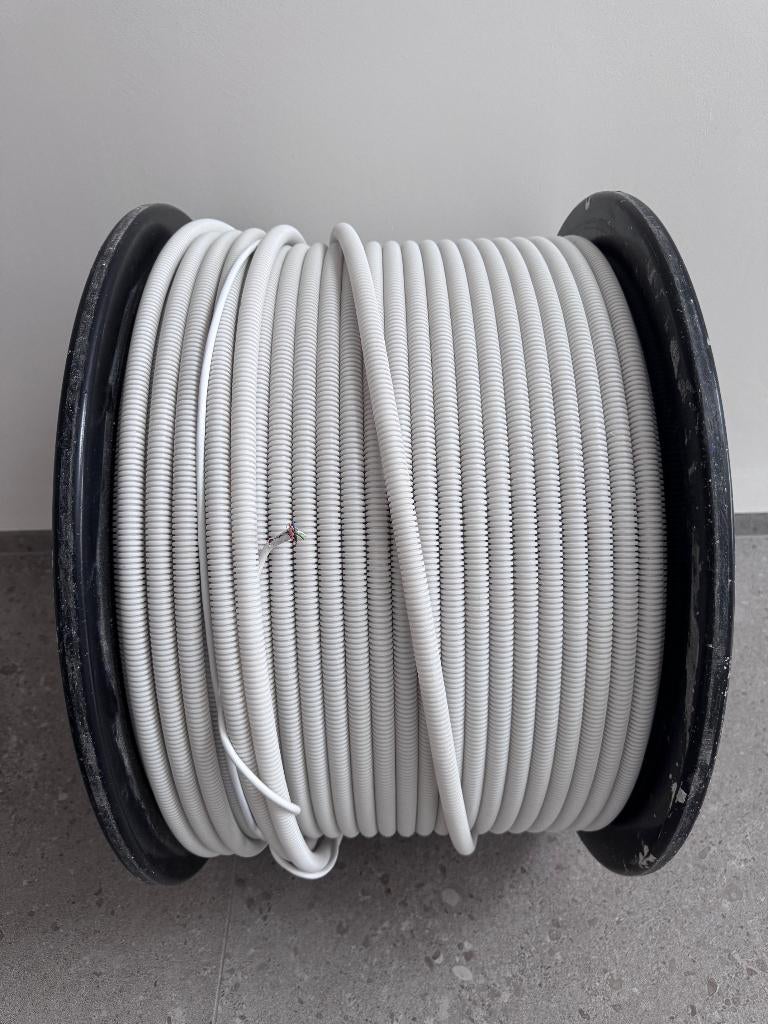 Thesla A74 flexibele buis alarmkabel haspel 4x0,22 + 2x0,75, Ophalen, Nieuw, Kabel of Snoer