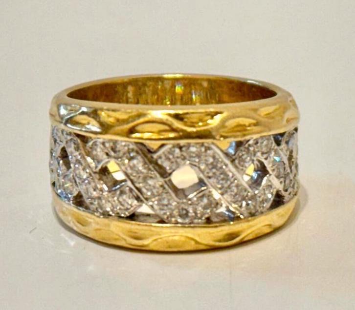 Exclusieve 18 karaat gouden ring 14,9 gram met 38 diamanten!, Handtassen en Accessoires, Ringen, Dame of Heer, 18 tot 19, Geel
