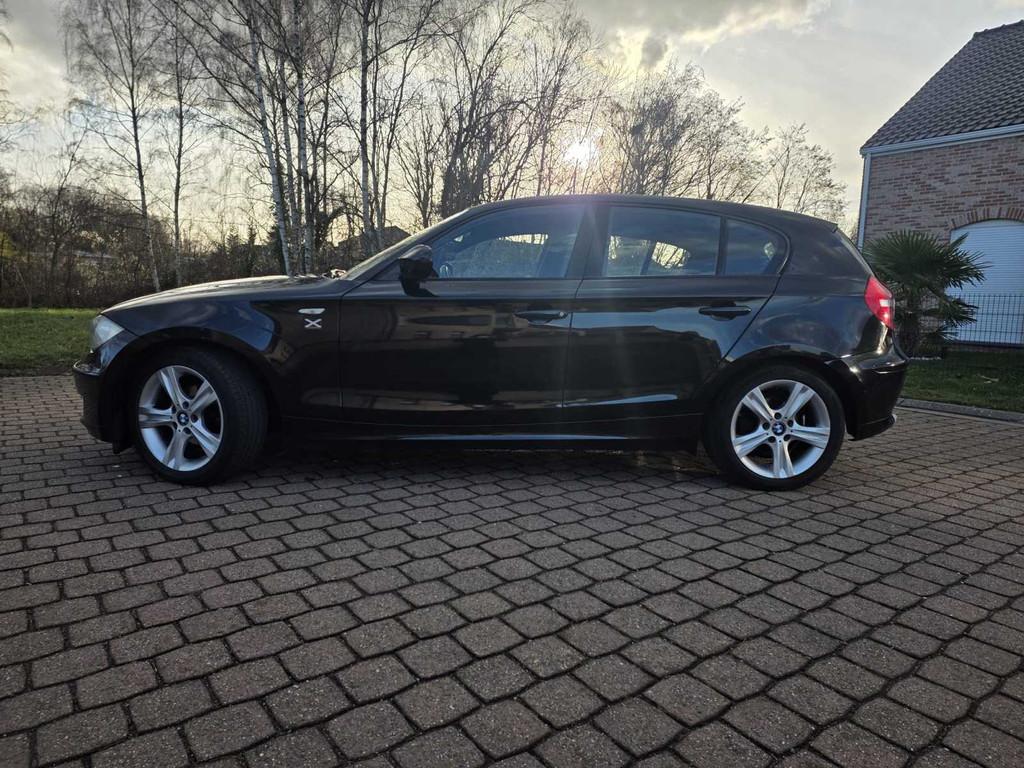 BMW 116D auto 2010, Auto's, 1 Reeks, Gebruikt, Bedrijf, Diesel