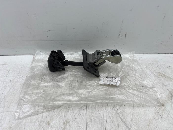 Deurvanger bus/bestel links van een Volkswagen Transporter, Auto-onderdelen, Carrosserie, Volkswagen, Gebruikt, 3 maanden garantie