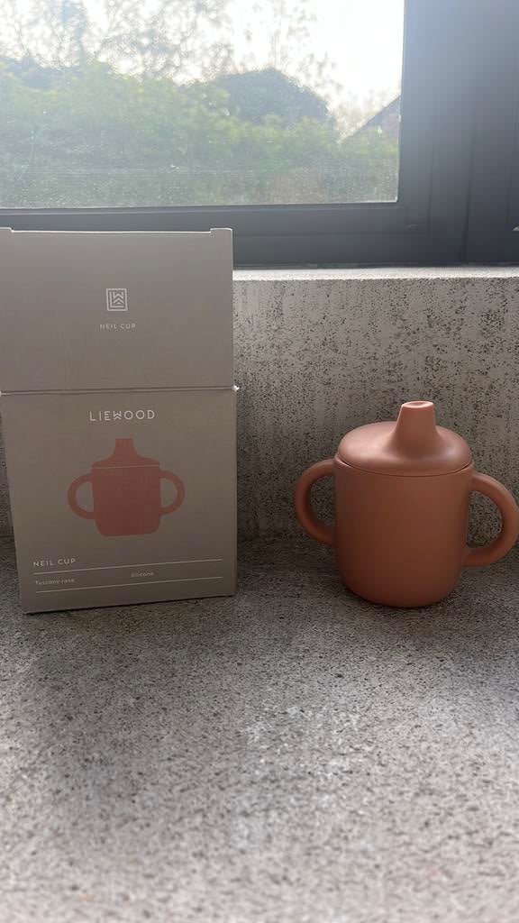 Liewood beker, Ophalen, Zo goed als nieuw