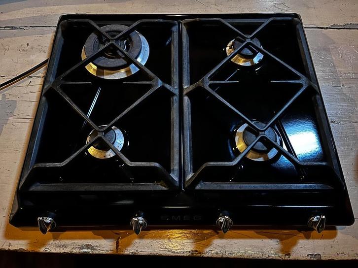 Smeg gas kookplaat Victoria SR964NGH, Elektronische apparatuur, Kookplaten, Gebruikt, Inbouw, Gas, 4 kookzones, Ophalen