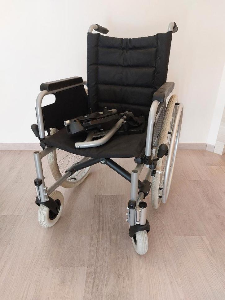 Chaise roulante Vermeiren neuve, Divers, Chaises roulantes, Neuf, Enlèvement