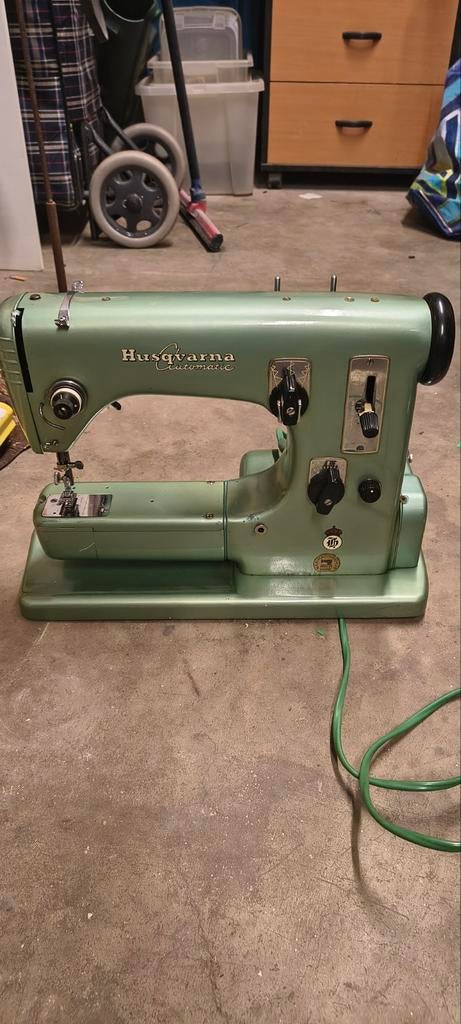 Husqvarna Viking 21 – Heavy Duty Naaimachine – Vintage toppe, Antiek en Kunst, Antiek | Naaimachines, Ophalen of Verzenden