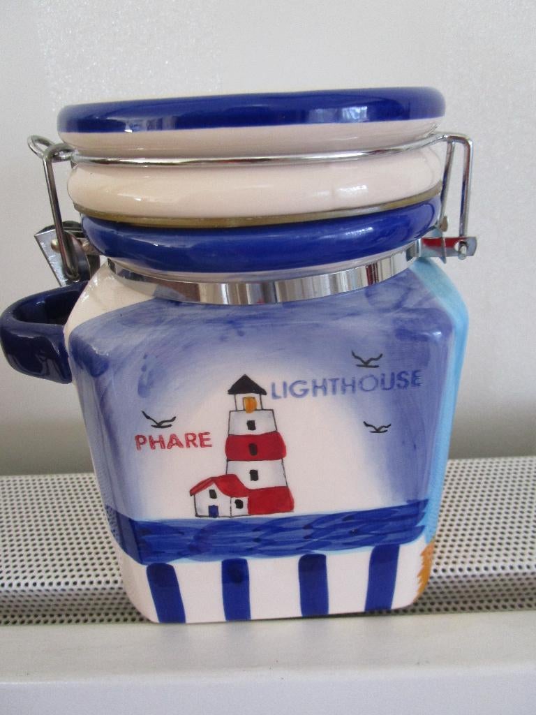 Nieuwe leuke voorraadpot met klipdeksel, Voorraadpot, Ophalen, Nieuw, Steen/keramiek