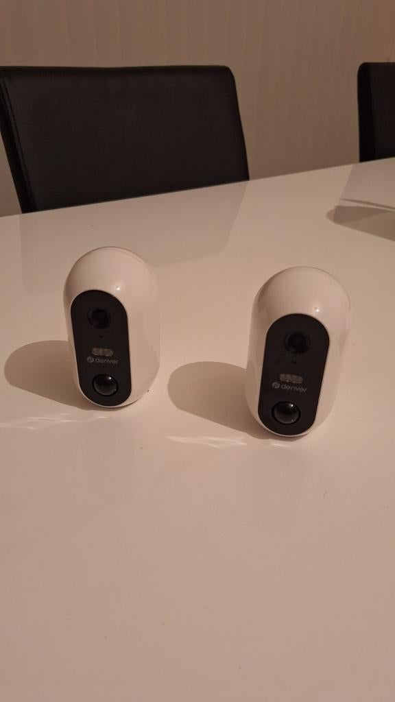 2 X Denver IOB-209 Indoor en Outdoor Camera's, Enlèvement ou Envoi