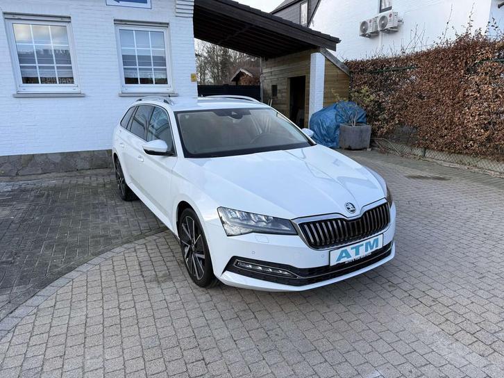Skoda Superb Superb Combi 2.0 CR TDi Style DSG/Leder/Navi/PD, Auto's, Skoda, Particulier, Te koop, Superb, ABS, Airbags, Airconditioning