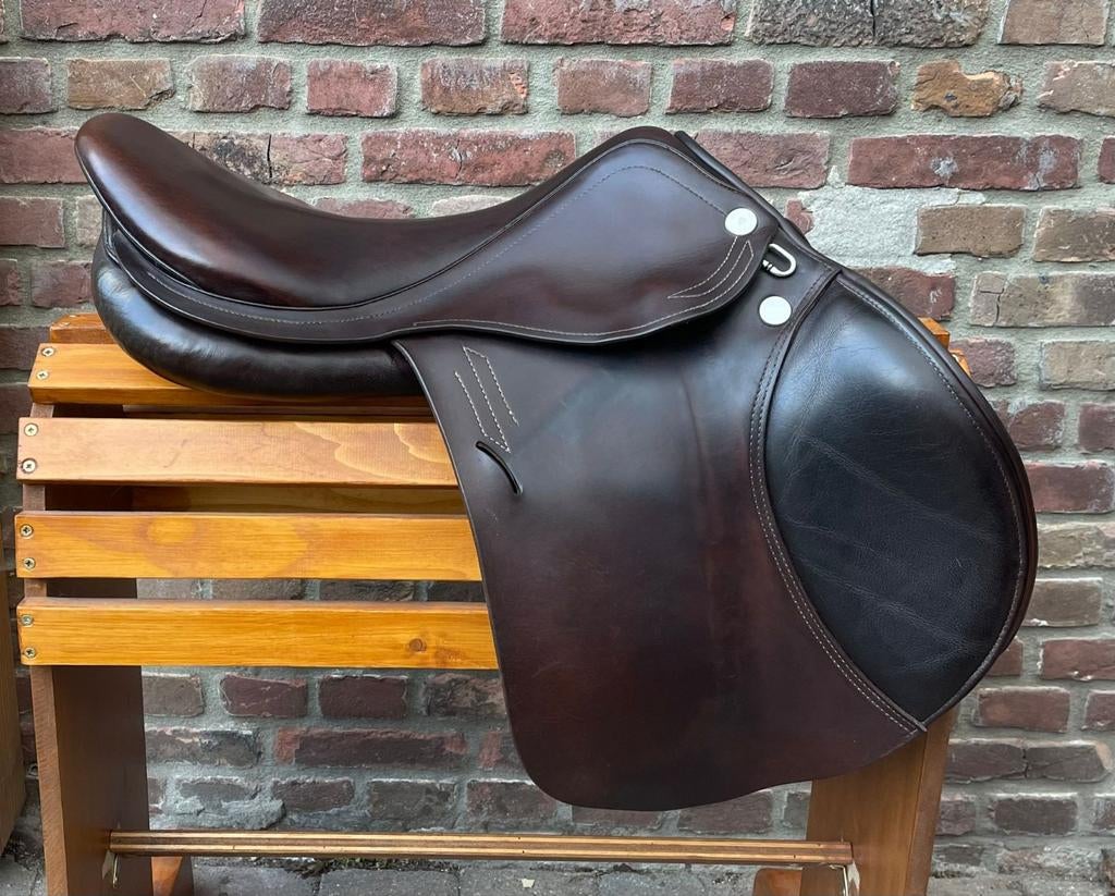 Super goed onderhouden Prestige Roma, Dieren en Toebehoren, Ophalen, Zo goed als nieuw, Springen