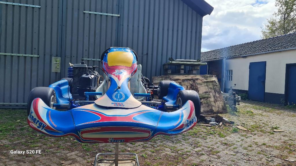 Te koop 2 rotax max  senior  karts, Ophalen, Zo goed als nieuw, Kart