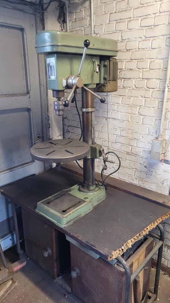 Kolomboormachine REWER CF-18, Bricolage & Construction, Outillage | Foreuses, Perceuse, Enlèvement