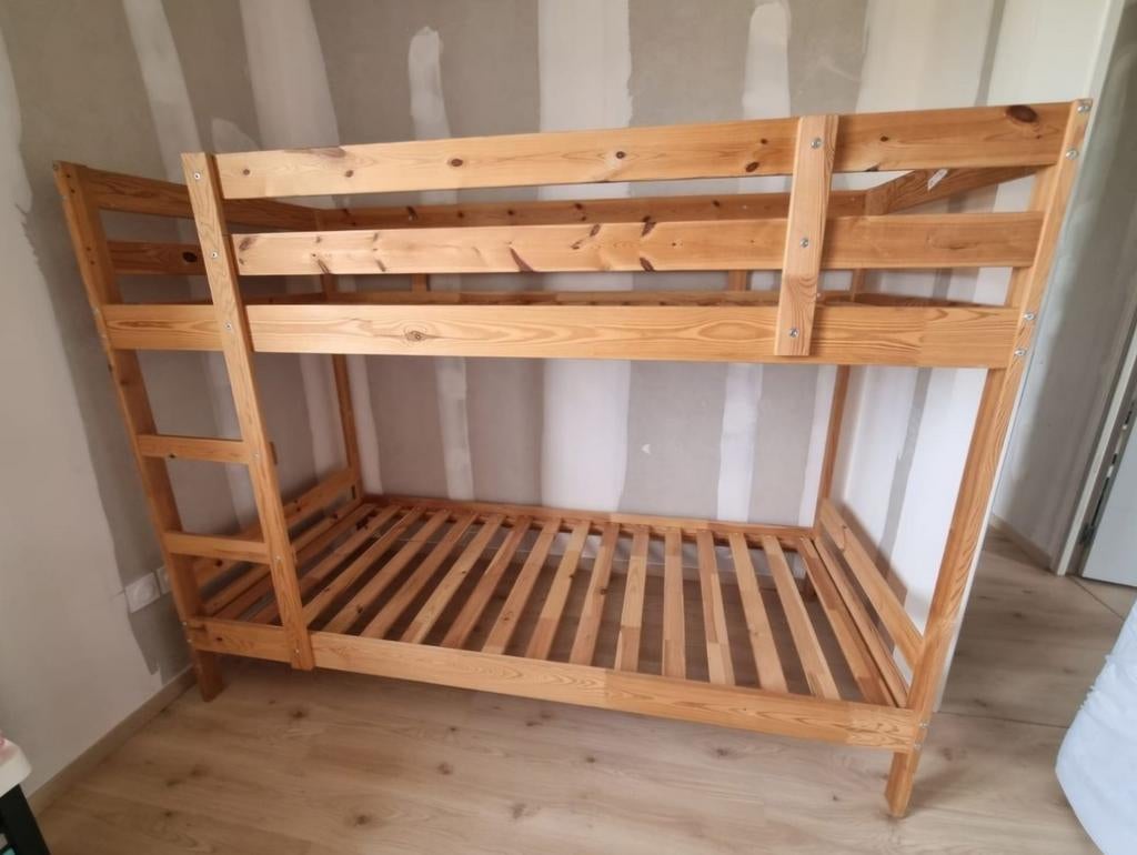 Mydal IKEA houten stapelbed, Ophalen