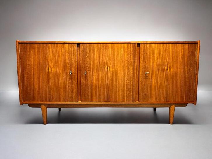 Vintage midcentury deens design dressoir, Huis en Inrichting, Kasten | Dressoirs, Gebruikt, 150 tot 200 cm, 25 tot 50 cm, Met lade(s)