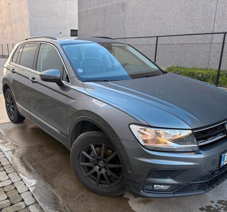 Volkswagen Tiguan 1.5 TSI full ops, Autos, Volkswagen, Particulier, Tiguan, Caméra 360°, ABS, Caméra de recul, Phares directionnels