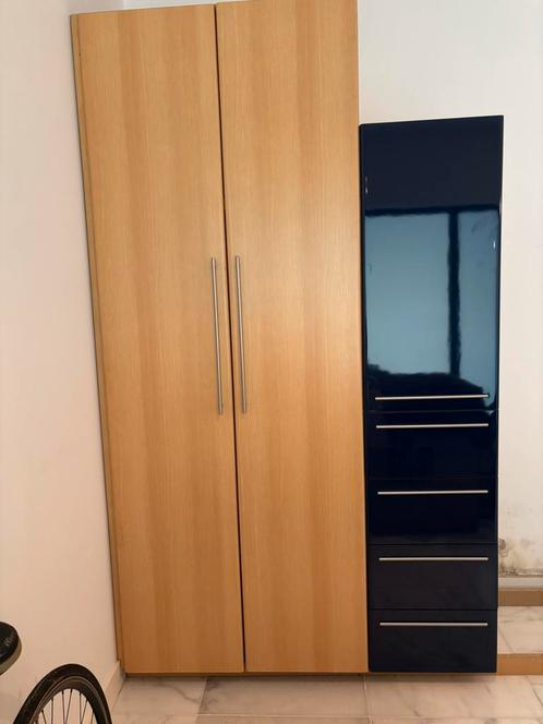 Kleerkasten 2 stuks, Huis en Inrichting, Kasten | Kleerkasten, Gebruikt, Ophalen