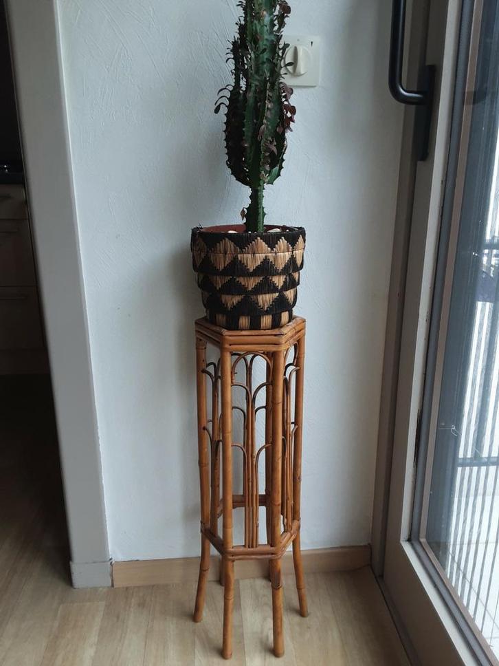Bamboe plantenstaander   ! Knappe vintage, Huis en Inrichting, Woonaccessoires | Zuilen en Pilaren, Zo goed als nieuw, Ophalen