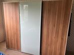 Moderne Kleerkast met zweefdeurkasten, Huis en Inrichting, Kasten | Kleerkasten, Ophalen, Glas, Zo goed als nieuw, 200 cm of meer